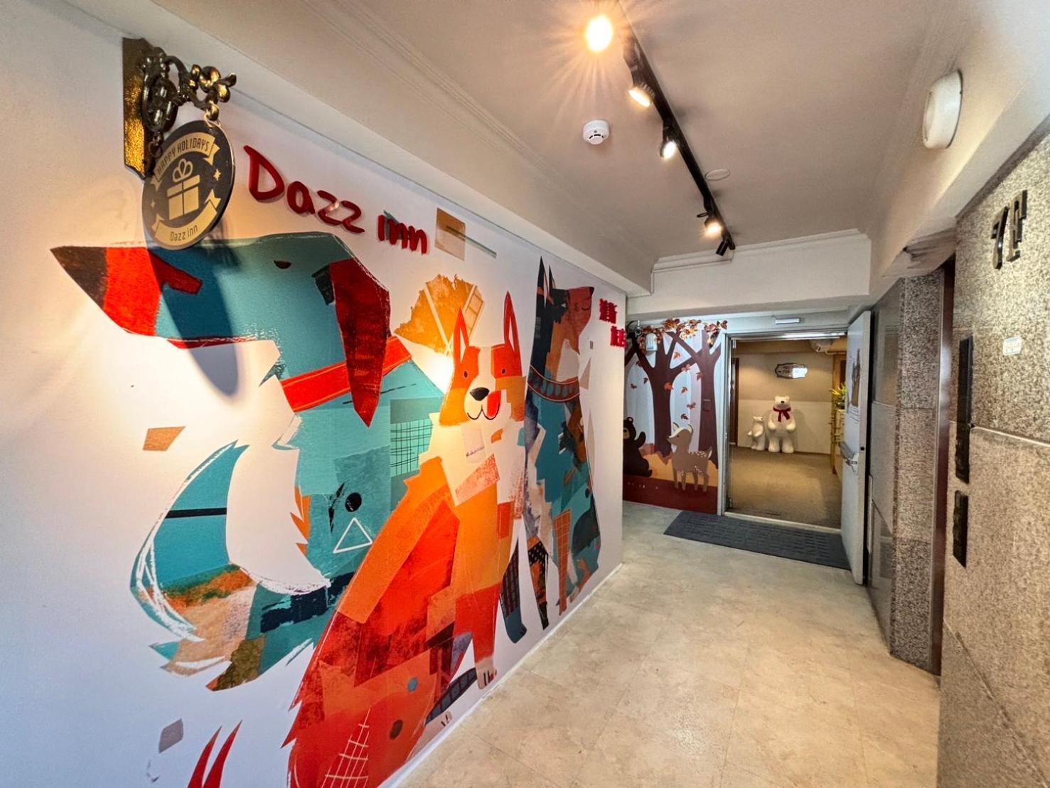 Dazz Inn Taichung Bagian luar foto
